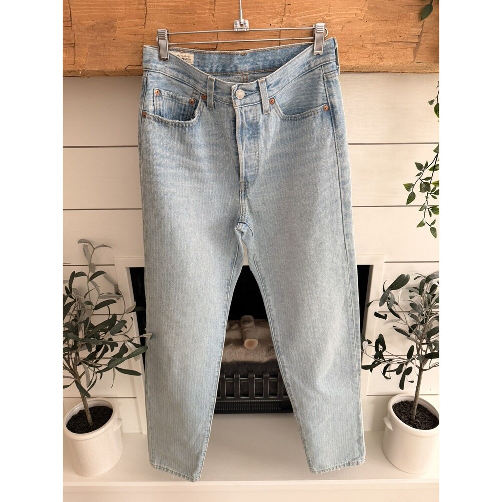 Levi’s 501 Premium '81 Jeans Button Fly High Rise Blue Pinstripes Women's 26×31